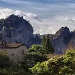 Il Castellaro Ai Sassi