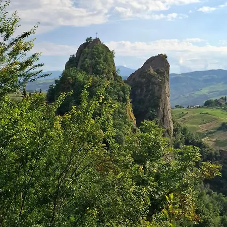 Il Castellaro Ai Sassi فندق مبيت وإفطار Rocca Malatina