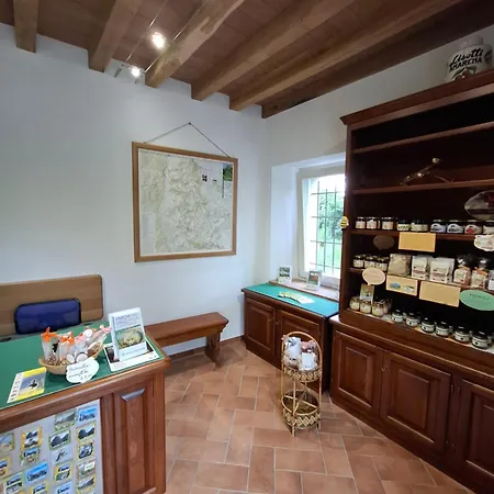 Il Castellaro Ai Sassi Alojamento de Acomodação e Pequeno-almoço 3*