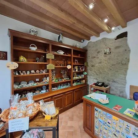 Il Castellaro Ai Sassi 3* Rocca Malatina