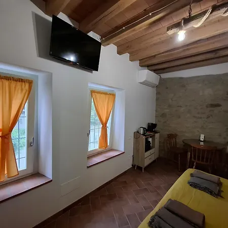 Il Castellaro Ai Sassi 3* Rocca Malatina