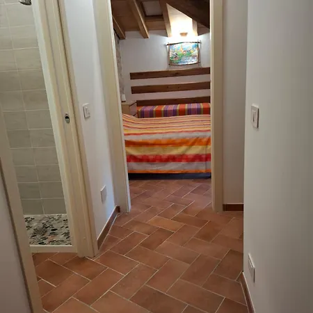 Alojamento de Acomodação e Pequeno-almoço Il Castellaro Ai Sassi 3*