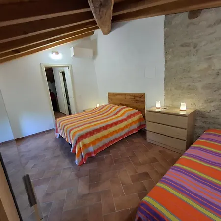 Il Castellaro Ai Sassi Bed & Breakfast
