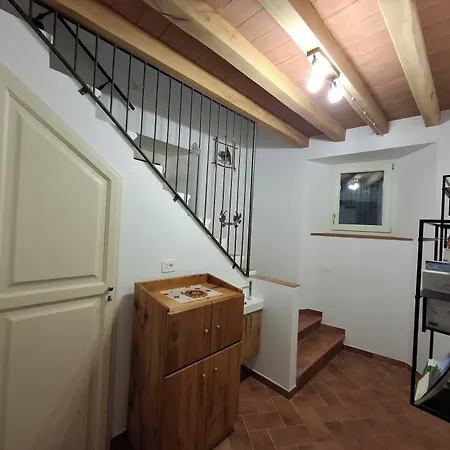 Alojamento de Acomodação e Pequeno-almoço Il Castellaro Ai Sassi Rocca Malatina