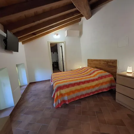 Il Castellaro Ai Sassi 3* Rocca Malatina