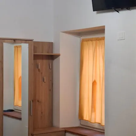 Il Castellaro Ai Sassi 3*
