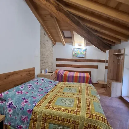 Il Castellaro Ai Sassi Rocca Malatina