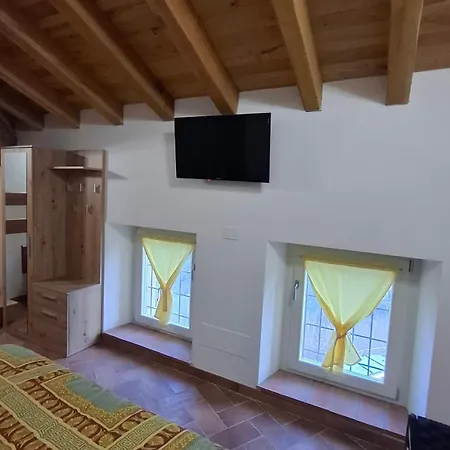 Il Castellaro Ai Sassi Bed and breakfast 3*