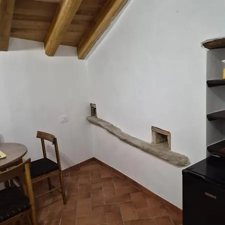 Il Castellaro Ai Sassi Rocca Malatina