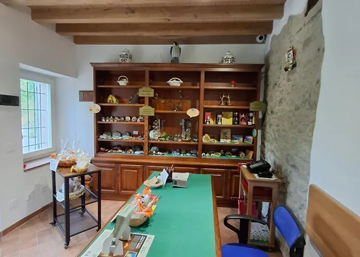 Il Castellaro Ai Sassi Rocca Malatina