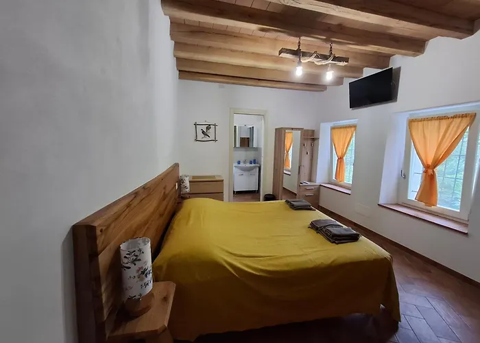 Il Castellaro Ai Sassi Rocca Malatina