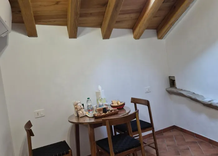 Il Castellaro Ai Sassi Nocleg ze śniadaniem Rocca Malatina