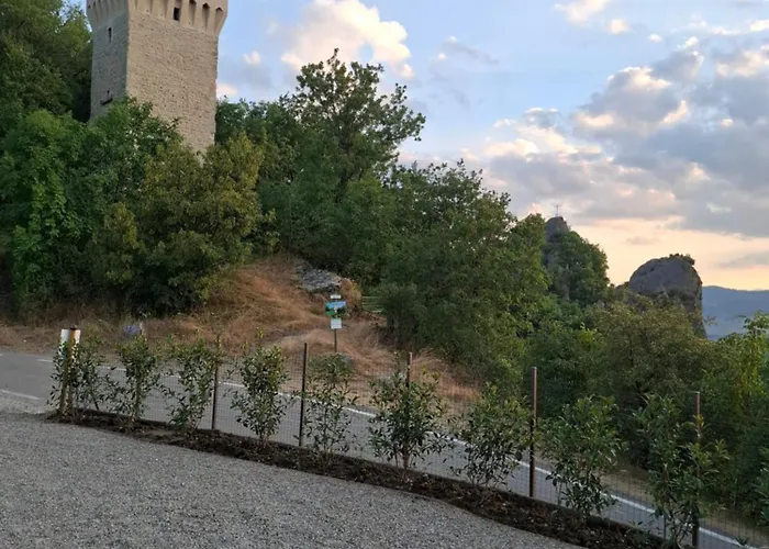 Il Castellaro Ai Sassi Bed & Breakfast