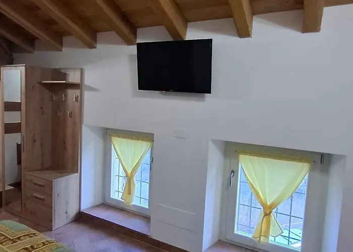 Il Castellaro Ai Sassi Bed & Breakfast 3*