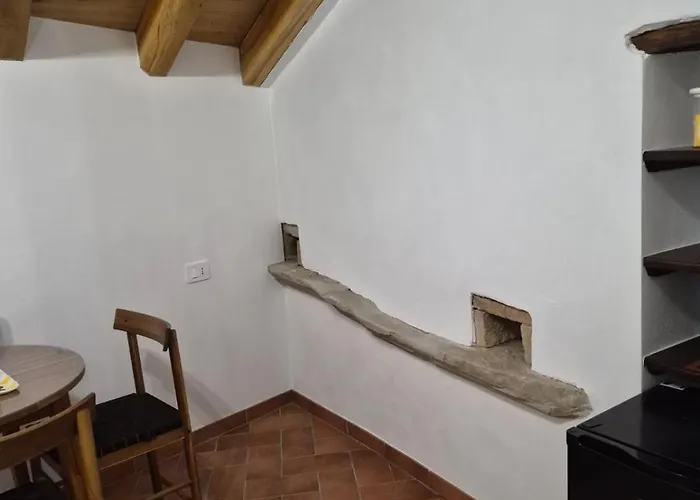 Il Castellaro Ai Sassi Rocca Malatina